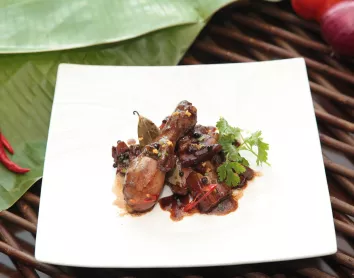 Manille plat traditionnel Poulet Abodo - plat de Manille